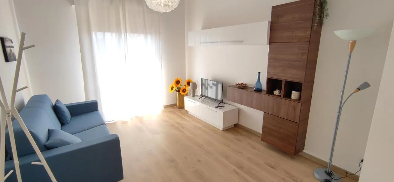 Nonna Pella Casa Vacanze appartamento Ginestra Pietra Ligure Italia