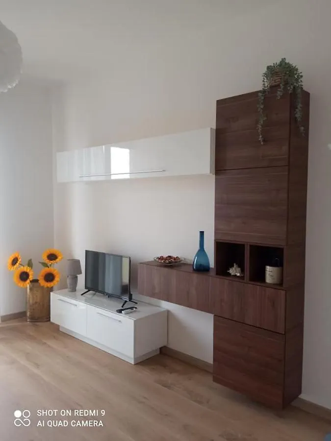 Nonna Pella Casa Vacanze appartamento Ginestra Pietra Ligure
