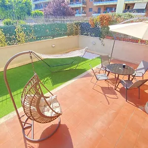 Sun Nest - Terrace & Garage , Fiumicino Italia